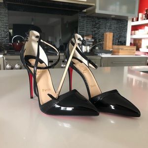 Like New Christian Louboutin heels - Sz 36.5